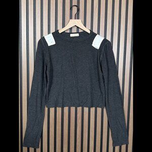Stark X Sweater One Size Gray Soft Fleece White Patch Shoulder Pullover Crop
